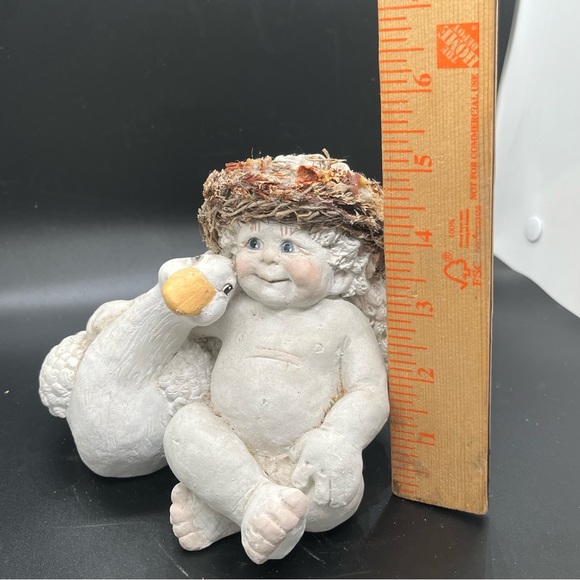 Dreamsicles Cherub with Duck Figurine Signed "Kristin" large - Picture 8 of 13